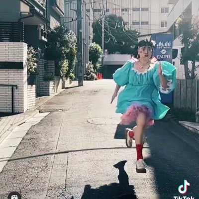 celestina_elina's profile picture. 