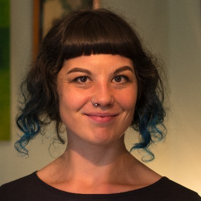 Researcher on @esrchumanhealth at @PlymUni
learning disability | co-production | care | theatre