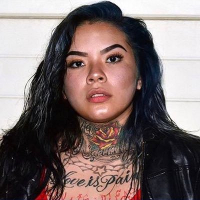 Lanz_Bear's profile picture. Stuck.