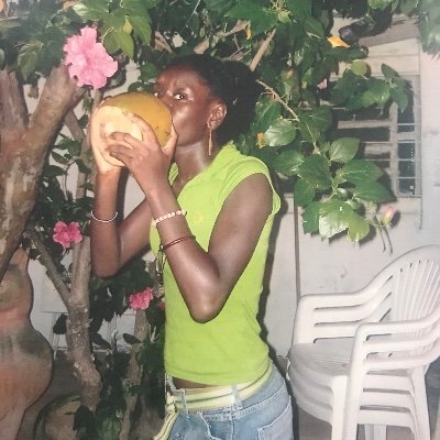 MisBeee's profile picture. Challenging views of Africa(ns) on https://t.co/FwDrnbq6OT | Journalist  formerly: @huffpost @graphicgh @thevoicenews @blackballadUK @icisofficial