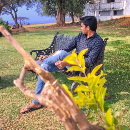 avee11318850's profile picture. I'm something .....☺️