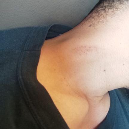 lelakikacak888's profile picture. Tengah menaip...