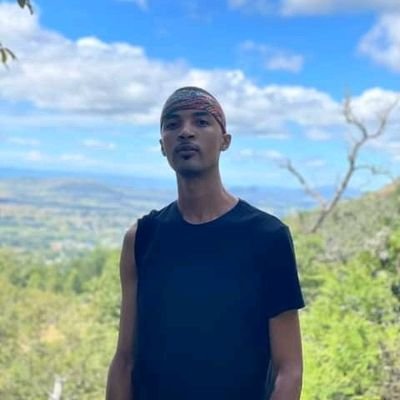 Yoyo_msutfu's profile picture. Lover of life and it's people 🌍