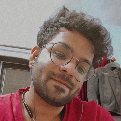 28 • Taurian • Bangalore • Musiclover • Love Explorin different genres of Music • Sitcoms • Bikepsyche • Tourist!