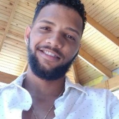Padre Esposo, Artista emprendedor sobre todo comunitario con deseo de ayudar y aportar lo mejor de mi a la sociedad dominicana!