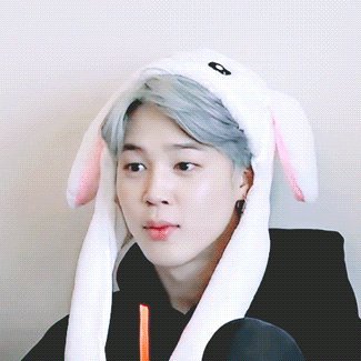 she/her ; born 1997 ; army ; nsfw fics {+18 only} ;
☁️ jimin-biased writer
