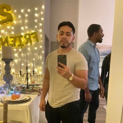 reyrod96's profile picture. another day another dollar.