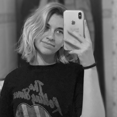 marianaaa1012's profile picture. ig: marianaa.cunhaa