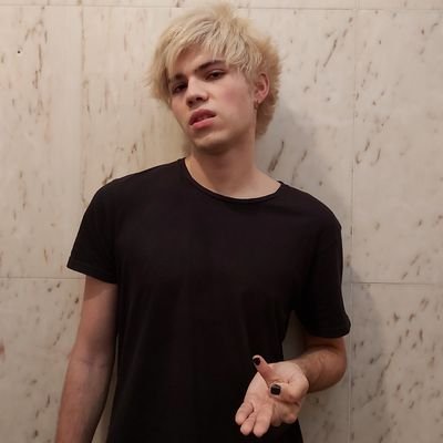 carlonguis1's profile picture. 🦭Focas Enjoyer🦭