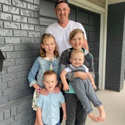 Dillybar31's profile picture. Small cap start up investor, speculator light opinions sharing things I have interest in definitely not advice. Believer of good things happen to good people