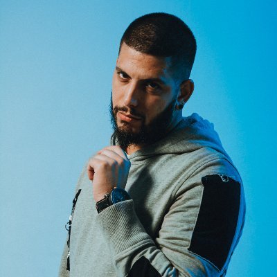 Songwriter / Producer / Engineer / Manager
CEO & A&R at Viral Music Group Company ➡️ https://t.co/IQNS0B9O9q
🎥Owner & Filmmaker @miamiproductions