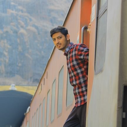 Skyadav009's profile picture. Nationalist 🇮🇳 |  Haryanvi 🗿| Views are Personal| Follow to get a follow back 💪