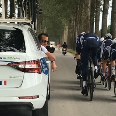 Ex coureur cycliste pro, actuel consultant média,manager de l’EDF de cyclisme sur route.#FranceTV #FFC #ASO