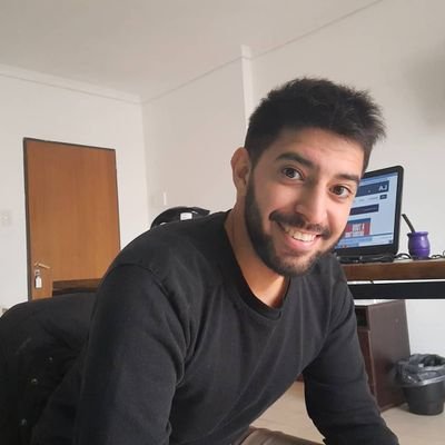 SebaGuerreiro's profile picture. 💡Contenidos digitales en @adnsur / Fundador de @pdcampeon y @somosvocesok / Siempre de @113viciosok