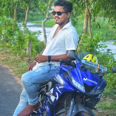 I'm a good learner, i always want to gain more & more knowledge by which i can make my life sublime. š