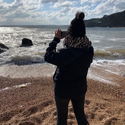 environmental consultant & chartered waste manager in the waste industry, avid gardener and countryside walker, passionate recycler based in my hometown