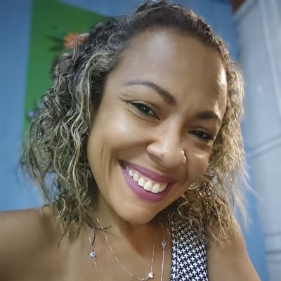 Renatinhamontmo's profile picture. Fazendo de tudo pra ser mais leve