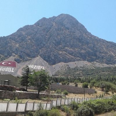 BirGaripKu3's profile picture. Hakkı üstün tutmak