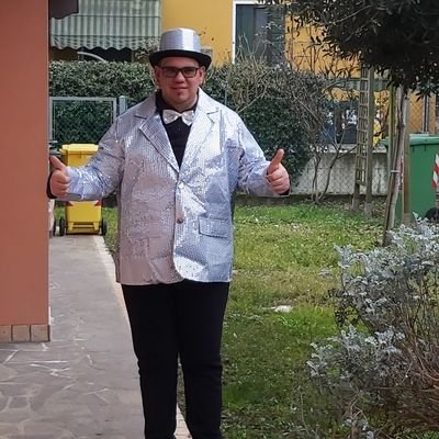 Mi piace fare canevale con gli amissi del zio mestrino piu sono grande pescatore di trotte nei lagheti piu amo nazionale italiana maschile femminile milastata