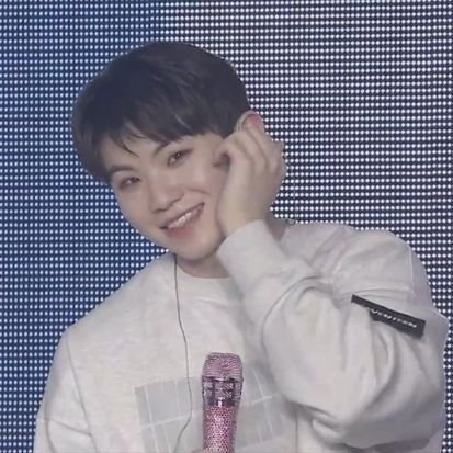 @pledis_17
Just started collecting pcs ||
Carat || OT13 ||
She/Her/They