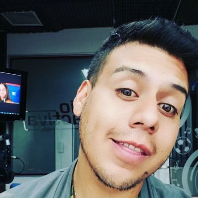 rene3673's profile picture. comunicador social 7mo ciclo
Productor de Audio y Video en Radioactiva 
Deportes fútbol, natación voley