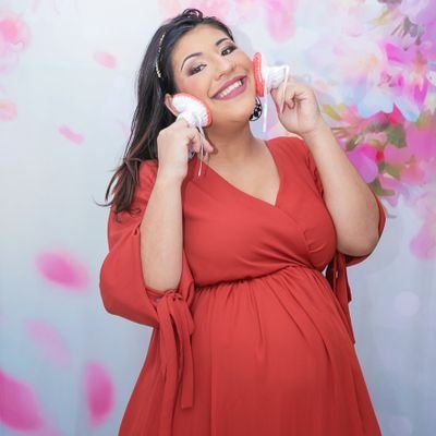 pamyoliveira82's profile picture. @