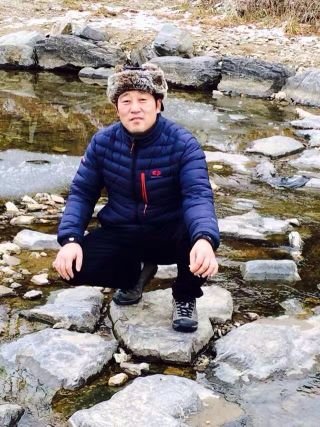 jfc12151's profile picture. 我在中国学习做数字货币