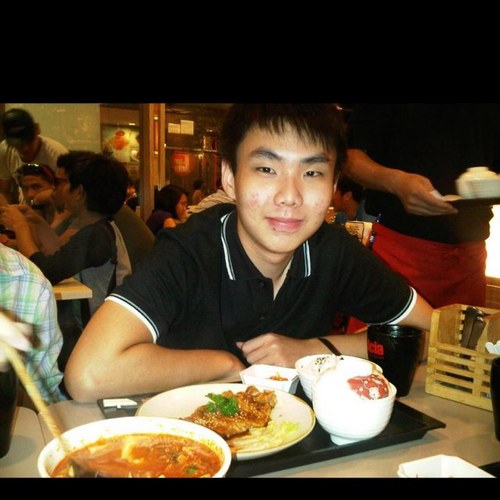 wenyuan168's profile picture. Life is a sum of all choices! =)