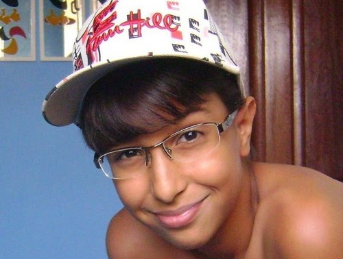 Guilherme Rafael de Araujo , 14 anos ,  danço free step , estudo e amo ouvir musicas ... quer saber mais ? SEGUEE :D