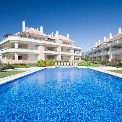 Luxury 2, 3 bedroom serviced beachfront apartments & four-bed penthouse.  Stunning views, only paces from the sea with all year round heated 19 metre pool.