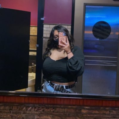 hxneydrips's profile picture. sweeter than honey ♡ || 🇰🇭🇵🇹 || violinist🎻🎶 || venus bby || ♎︎ ☉ ♍︎ ☽ ♊︎ ↑ || the epitome of envy || intj-t || #blacklivesmatter