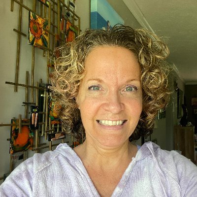 amymcmorrow's profile picture. 