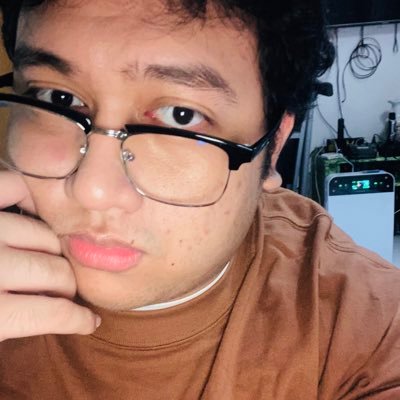 JRyn15's profile picture. UST Graduate | Bachelor of Science - Major in Electrical Engineering | maaena | mowienatics | SRPC member | Sangguniang Kabataan Kagawad|