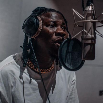 My biggest role model is the soul healer, captain of music, the greatest legend, the GOAT and original top skanka, the blessing of God .. .the 1GAD @stonebwoyb