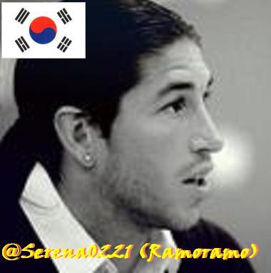 _ramoramo's profile picture. 라모라모 ~
히히