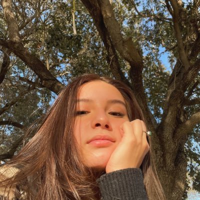 geevanau's profile picture. #maneater #gonegirl