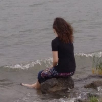Rachel74222384's profile picture. אני מסיפור אחר