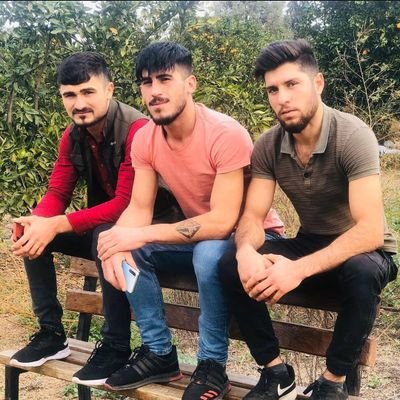 dvan_taskin's profile picture. Anlattigim Kadar Bilebilirsiniz Beni Gerisi;
Zannettiklerinizdir...