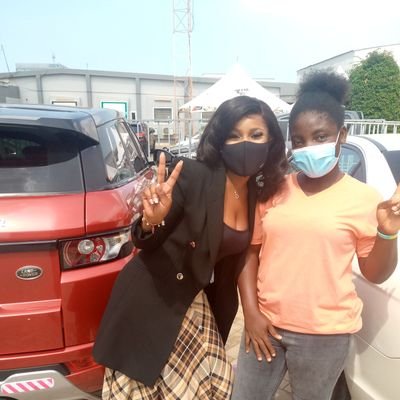 EsiFiona's profile picture. 