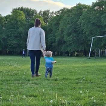 KayeLouise87's profile picture. 