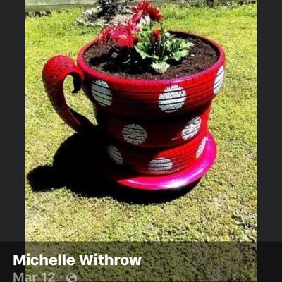 pinkybetts's profile picture. all Canadians need clean  drinking water