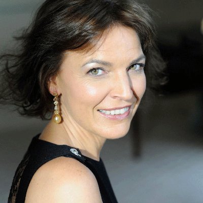 alineartsevents's profile picture. Founder                                  Camille Louise Jewellery,        Gem XR, https://t.co/YQ8zcphHAZ