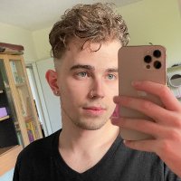 andrey (@416andrey) 's Twitter Profile