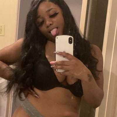 Lovable 🥵🥰smart funny😁😁😁 don't play with me tho
Ain't shit sweet 😈😈❤️❤️🌹