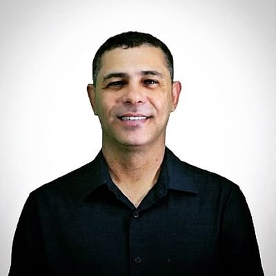Analista programador PRODEMGE
Estudante de Engenharia de IFMG
Anti-fascista, evangélico progressista
Filiado ao PTMG/BH