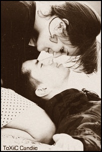 u don mean anythin to me..u mean evrythin to mee......