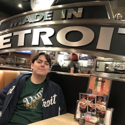 @BadBoysBeyond co-host, Amateur Basketball historian/collector. Lifelong student of the game. NES enthusiast, occasional Otaku. Long live the NBA on NBC (91-02)