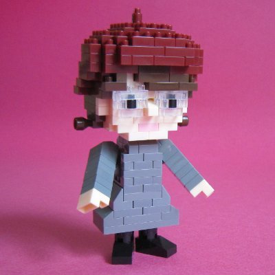 nanoblockで遊んでます。
ちょこっとグッズも販売中→https://t.co/RLCu2Y7oxi