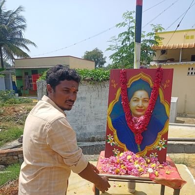 Rameshk30872238's profile picture. கோவை புறநகர் வடக்கு மாவட்டம்  பெரிய நாய்க்கன்பாளையம் கிழக்கு ஒன்றிய இளைஞர் மற்றும் இளம் பெண்கள் பாசறை தலைவர்