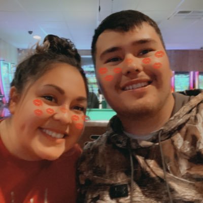 TraceAzure's profile picture. Fill her till she farts.